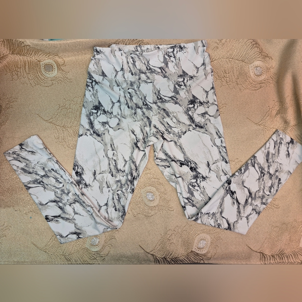 🪻3/$25 Marble Print Women's Leggings